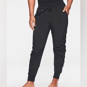 Athleta Black Attitude Lined Pants 12